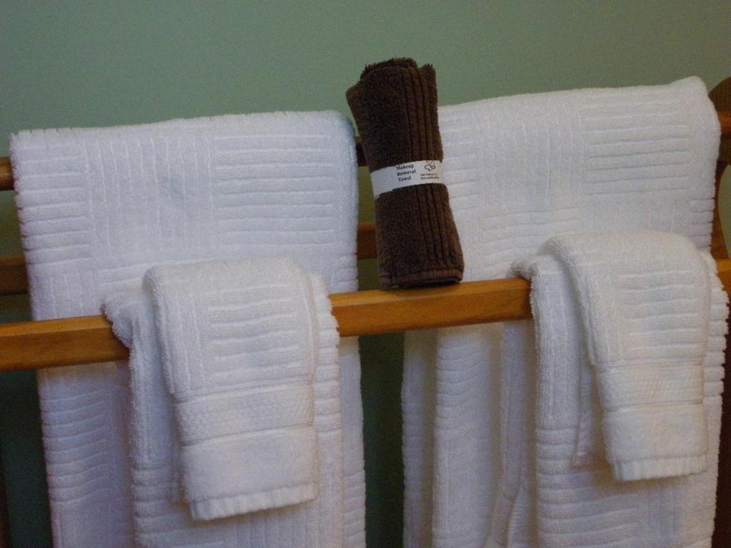 The Colonel'S In Bed And Breakfast Fredericton Zimmer foto